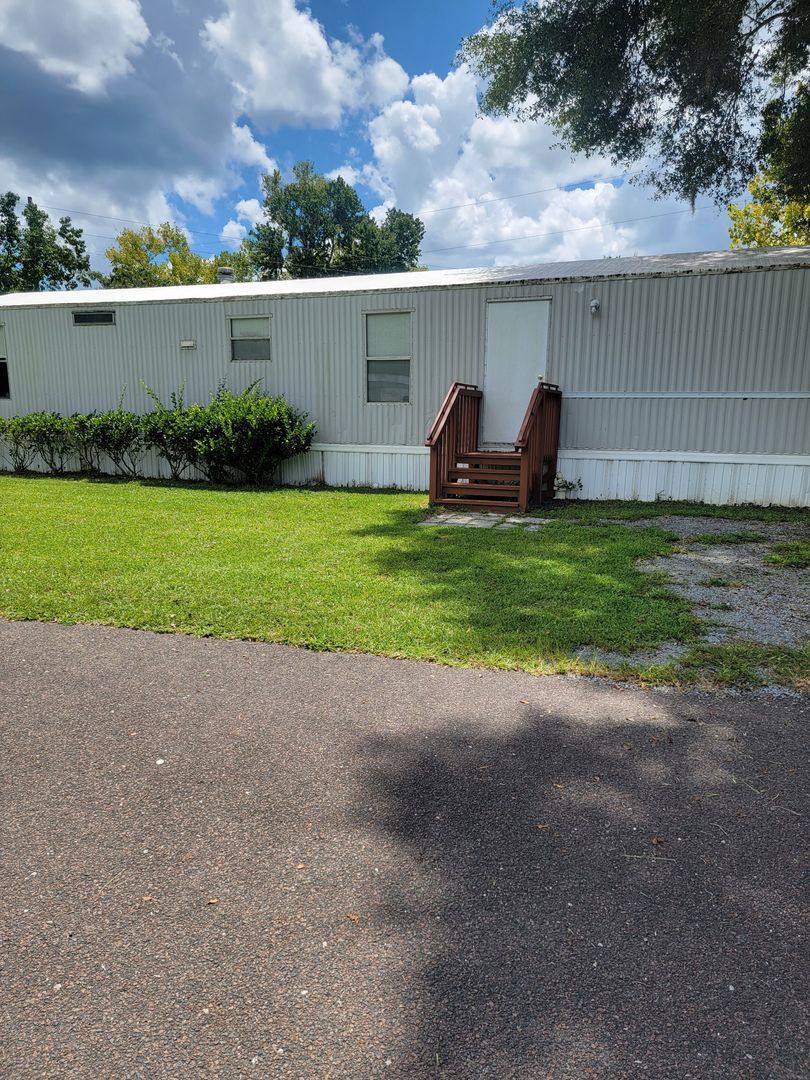 2188 SE 126th Way, Starke, FL 32091 - House for Rent - Image 2