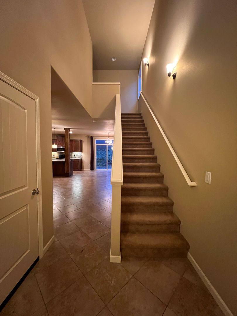 4513 NE 91st Way, Vancouver, WA 98665 - House for Rent - Image 3