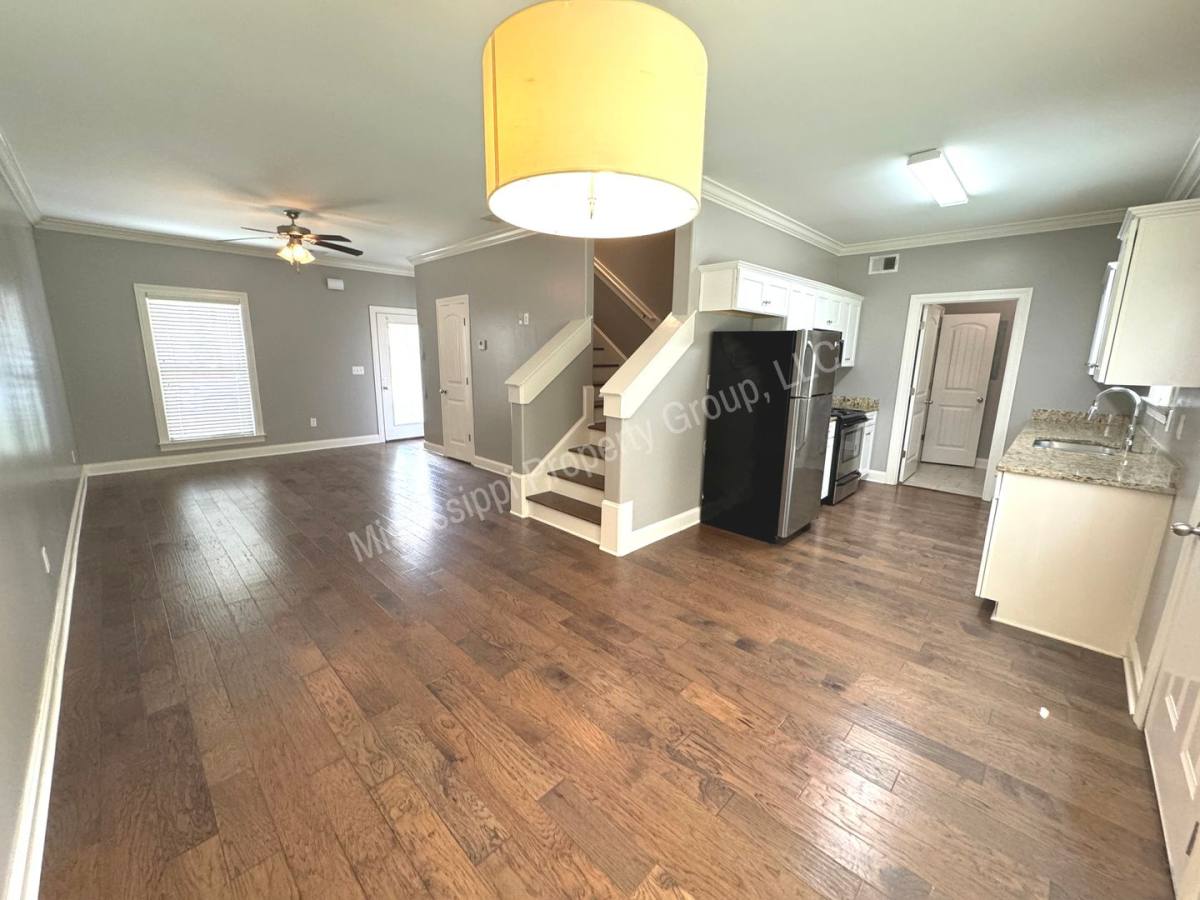 518 Fifer Circle, Oxford, MS 38655 - Townhouse for Rent - Image 5