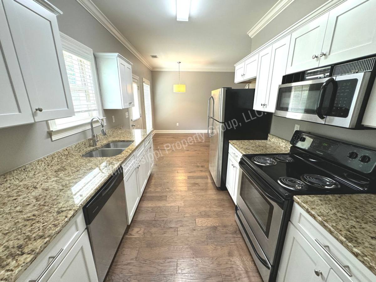 518 Fifer Circle, Oxford, MS 38655 - Townhouse for Rent - Image 10
