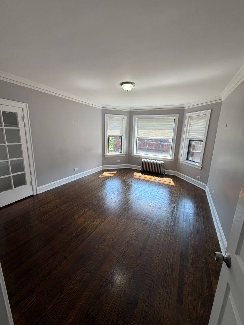 7646 S Ingleside Ave, Chicago, IL 60619 - Apartment for Rent - Image 8