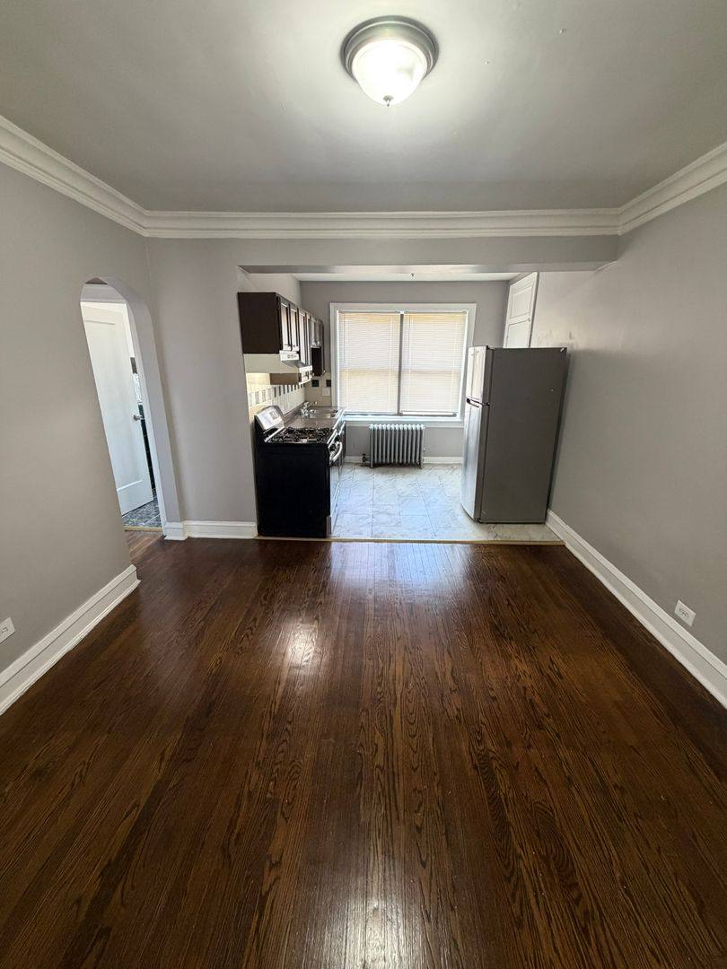 7646 S Ingleside Ave, Chicago, IL 60619 - Apartment for Rent - Image 4