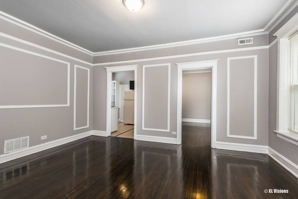 5039 S Champlain Ave, Chicago, IL 60615 - Apartment for Rent - Image 2