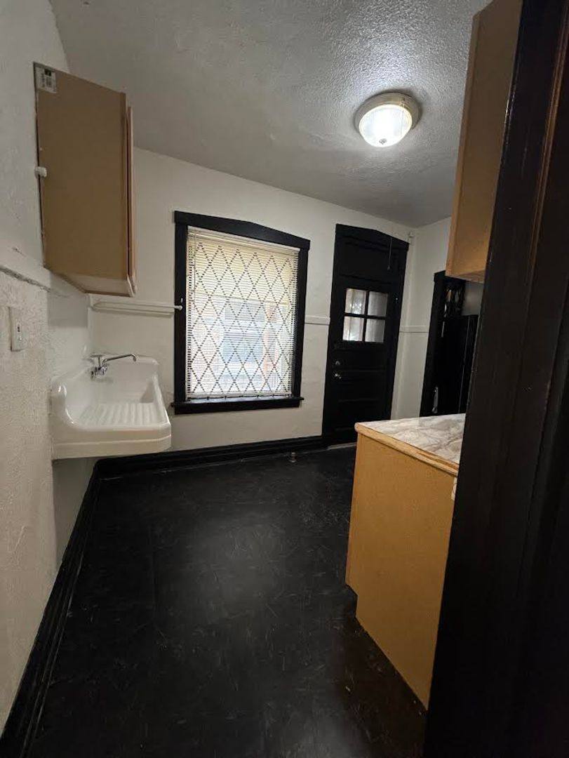 6348 S Ada St, Chicago, IL 60636 - Apartment for Rent - Image 7