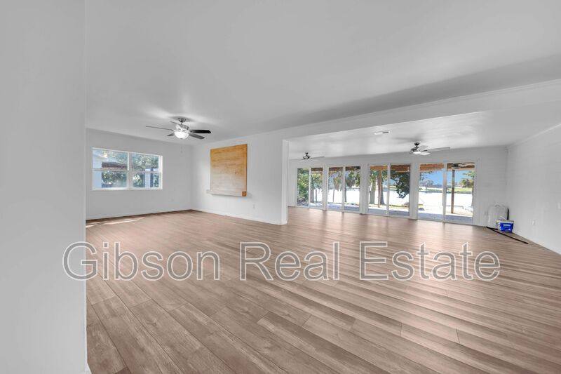7001 Yellow Bluff Rd #A, Panama City, FL 32404 - Apartment for Rent - Image 7