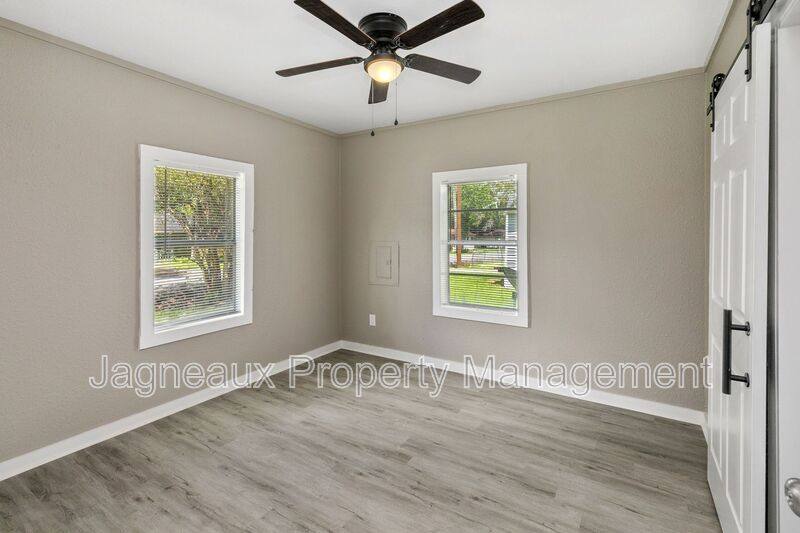 705 Murray St, Lake Charles, LA 70615 - House for Rent - Image 4