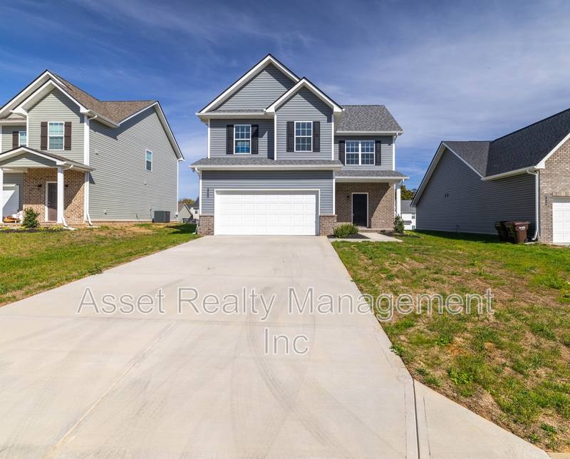 7822 Tree Line Lane, Corryton, TN 37721 - House for Rent - Image 2