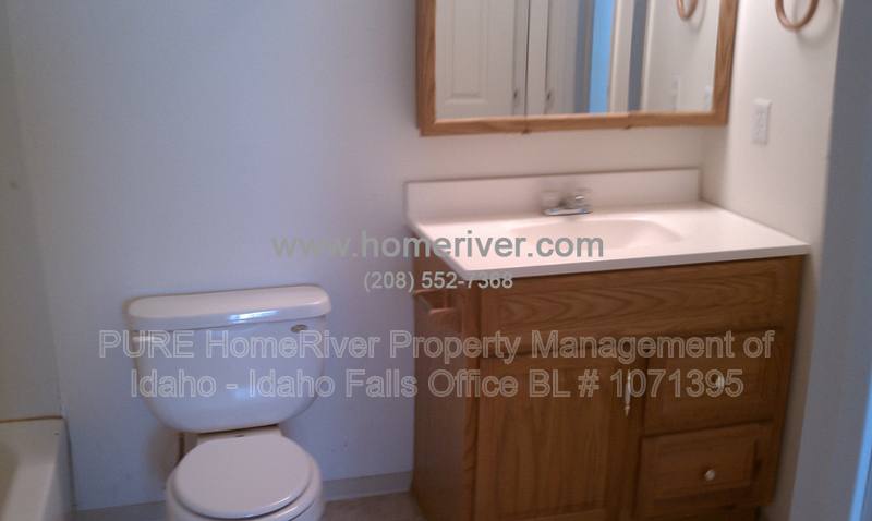 1684 Wildwood Lane, Ammon, ID 83406 - House for Rent - Image 8
