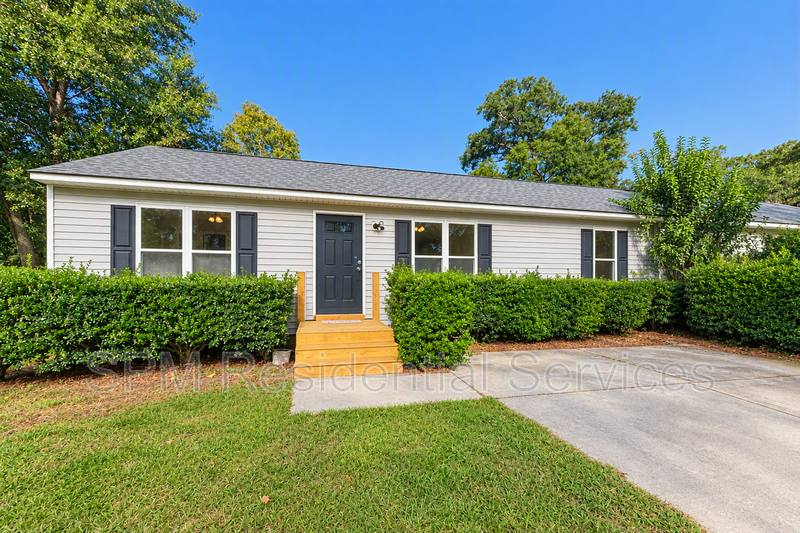 House for rent at 133 Rogers Ave, Wilmington, NC 28403