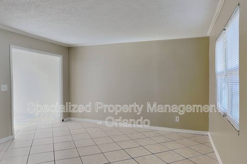158 Highland Ave #3, Daytona Beach, FL 32117 - Townhouse for Rent - Image 3