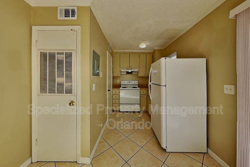 158 Highland Ave #3, Daytona Beach, FL 32117 - Townhouse for Rent - Image 5