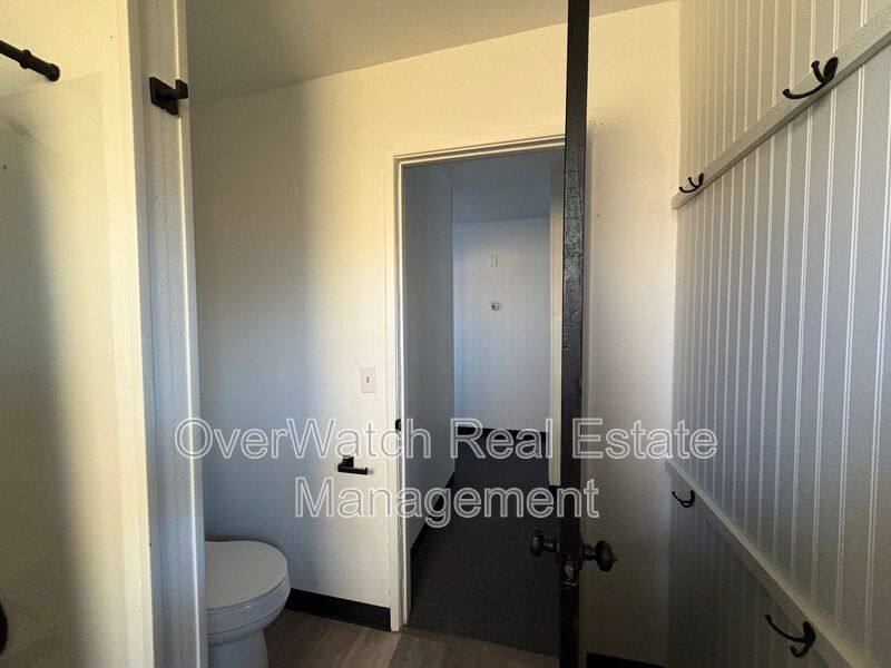 3925 E 9th Ave #3, Anchorage, AK 99508 - Apartment for Rent - Image 8