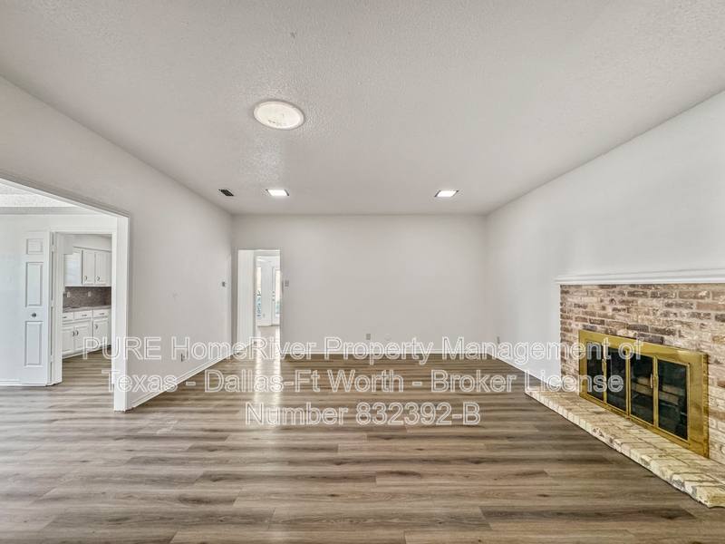 12346 Ferris Creek Lane, Dallas, TX 75243 - Apartment for Rent - Image 5