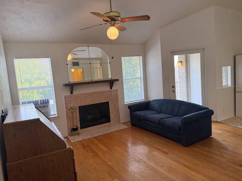 2021 Spenwick Dr #224, Houston, TX 77055 - Apartment for Rent - Image 4