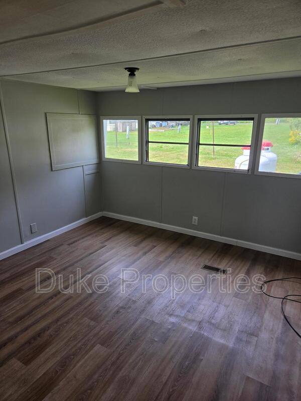 38 Sundown Rd #3, Fulton, NY 13069 - House for Rent - Image 3