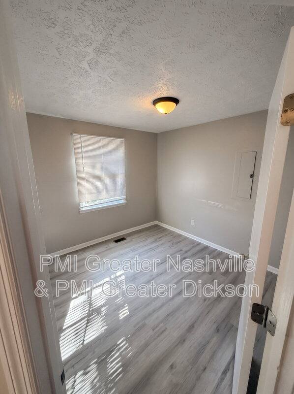 407 Marshall Stuart Dr, Dickson, TN 37055 - House for Rent - Image 8