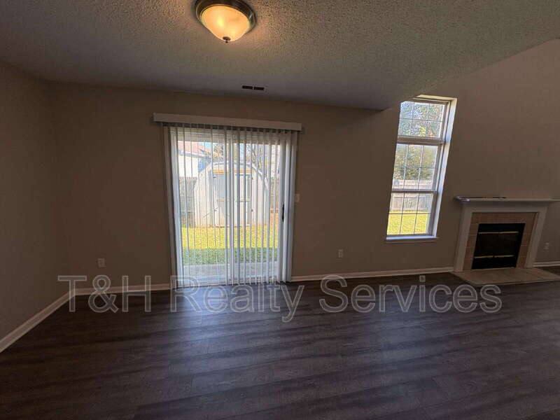 3843 Burning Bush Dr, Indianapolis, IN 46235 - House for Rent - Image 3