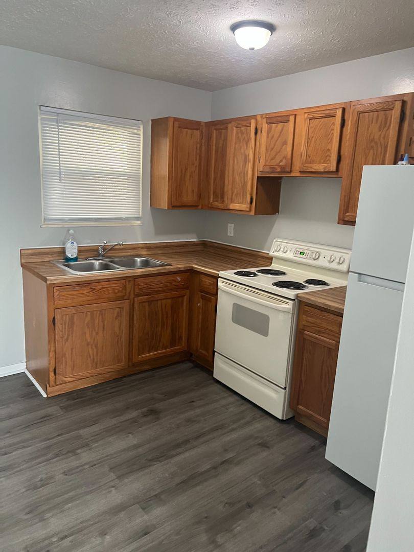 723 W Casey Dr #U02, Sevierville, TN 37862 - Apartment for Rent - Image 5