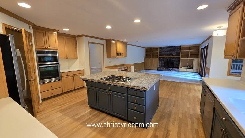16323 NE 50th Way, Redmond, WA 98052 - House for Rent - Image 9