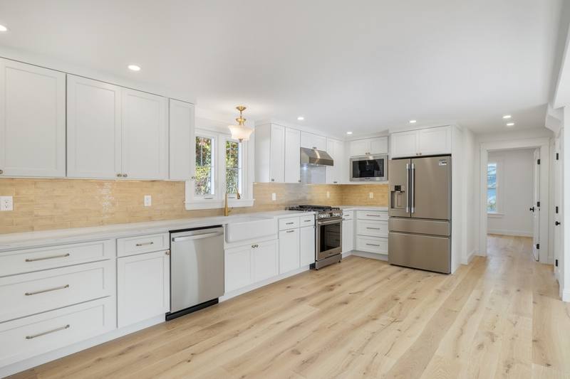 256 Berwick Rd, Ogunquit, ME 03907 - House for Rent - Image 5