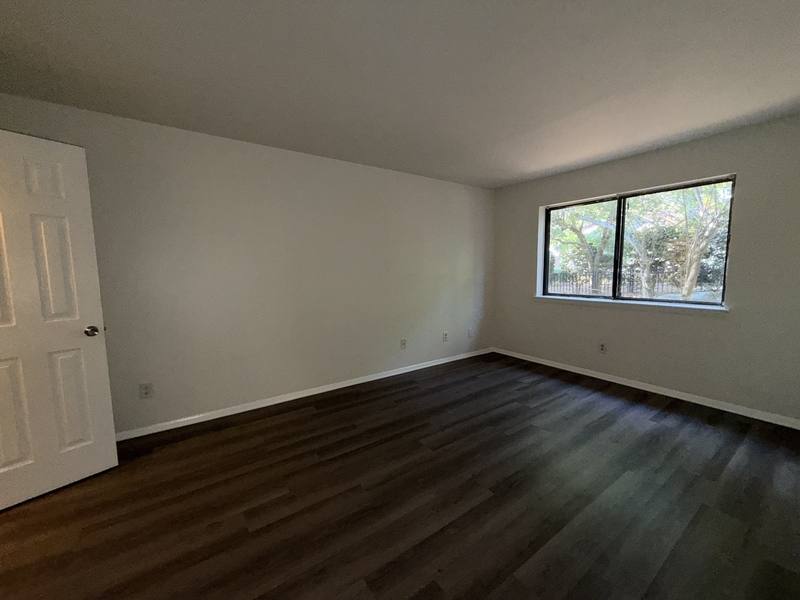 1004 Sandlin Place #D, Raleigh, NC 27606 - Condo for Rent - Image 4