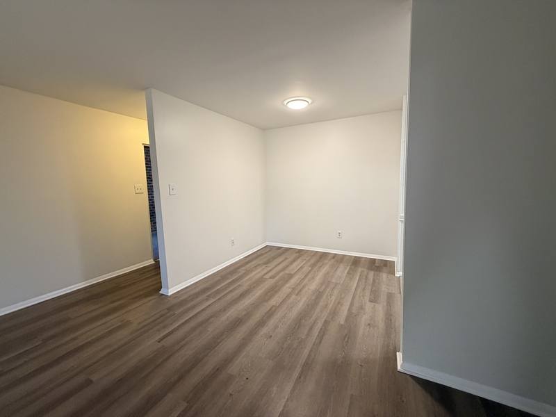1004 Sandlin Place #D, Raleigh, NC 27606 - Condo for Rent - Image 10