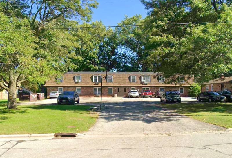 Apartment for rent at 1337 S Taylor St #8, Green Bay, WI 54304