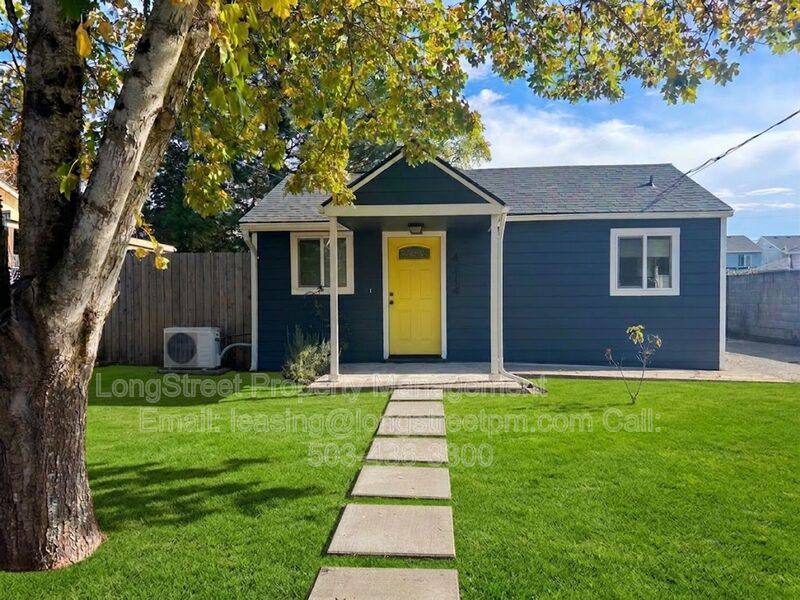 8114 SE 63rd Ave, Portland, OR 97206 - House for Rent - Image 1