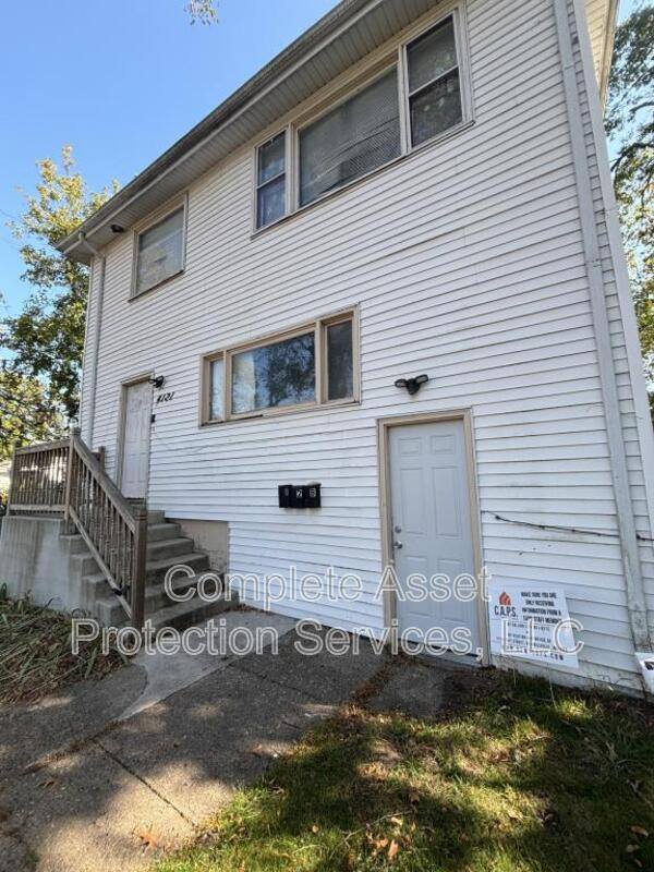 Apartment for rent at 4121 Lincoln St, Gary, IN 46408