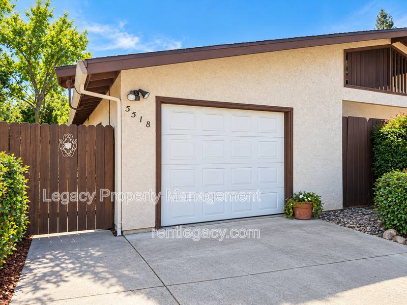 5518 Engle Rd, Carmichael, CA 95608 - Apartment for Rent - Image 1