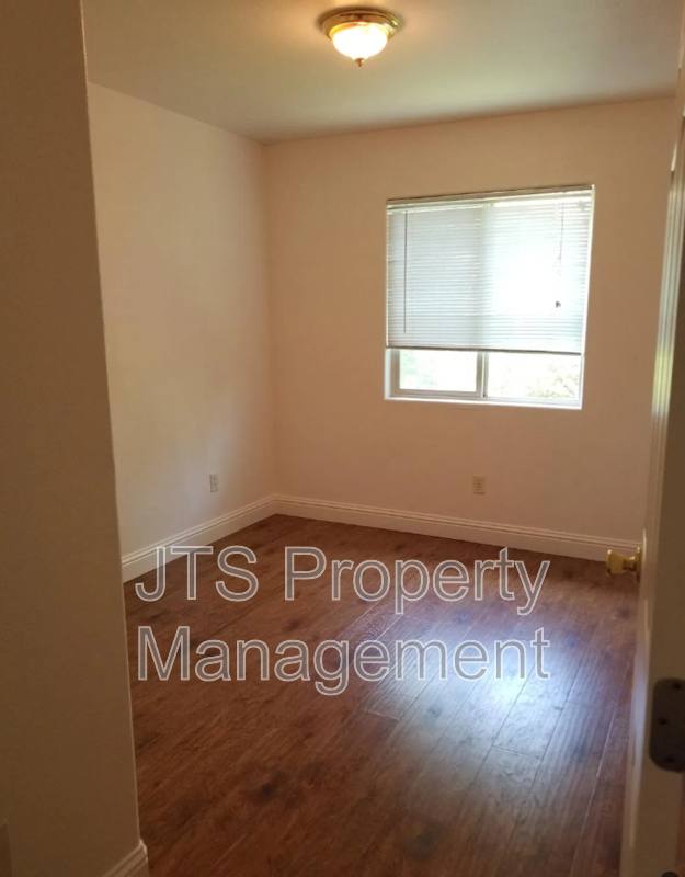 5120 Gibbons Dr #A, Carmichael, CA 95608 - Apartment for Rent - Image 9