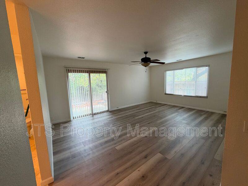 5334 Terrace Oak Circle, Fair Oaks, CA 95628 - House for Rent - Image 7