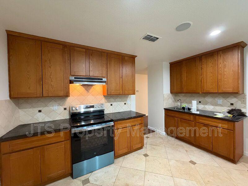 5334 Terrace Oak Circle, Fair Oaks, CA 95628 - House for Rent - Image 4