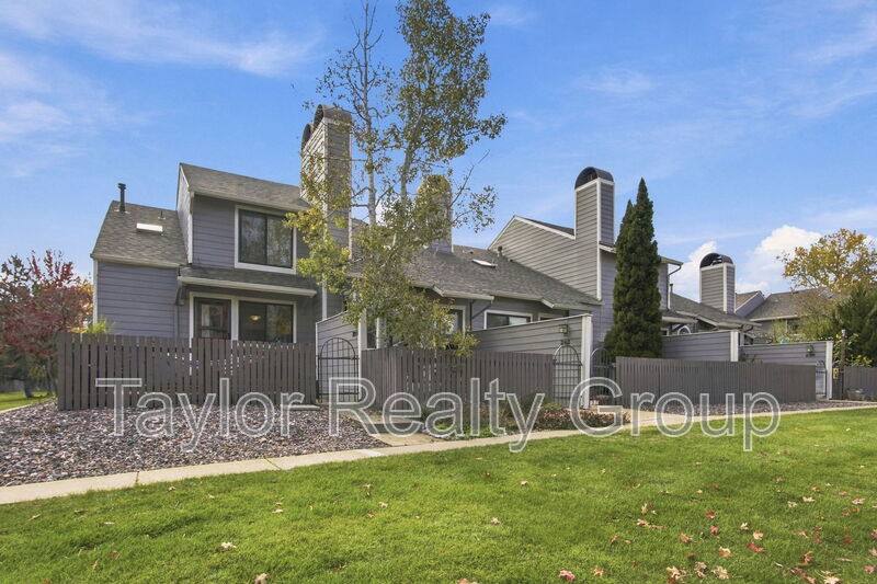 Townhouse for rent at 284 S Taft Court #76, Louisville, CO 80027