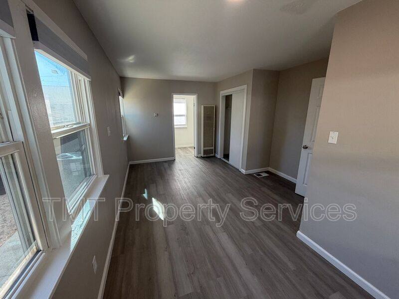 2378 Cambridge St, Sacramento, CA 95815 - House for Rent - Image 5