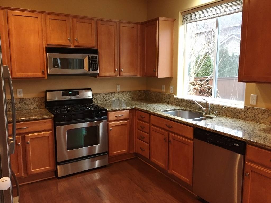 14327 Talawa Dr, Oregon City, OR 97045 - House for Rent - Image 5