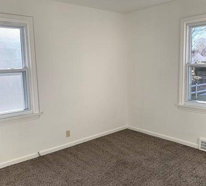 2182 Gregory Ave, Youngstown, OH 44511 - House for Rent - Image 8
