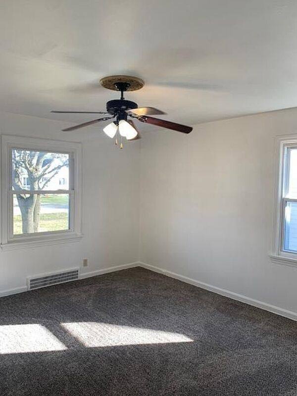 2182 Gregory Ave, Youngstown, OH 44511 - House for Rent - Image 7