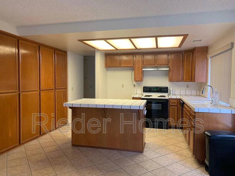 1931 Rue Michelle, Chula Vista, CA 91913 - House for Rent - Image 4