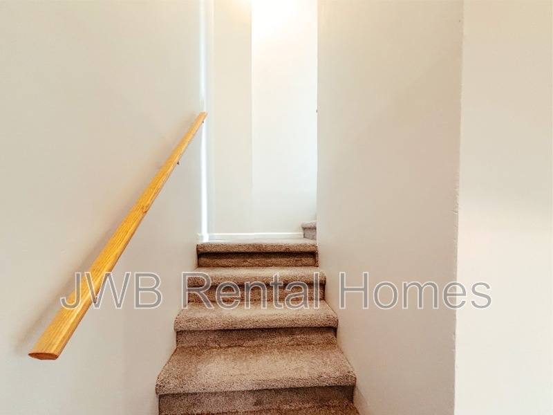 65 W 5th St, Atlantic Beach, FL 32233 - Townhouse for Rent - Image 9