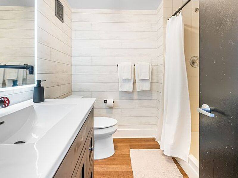50 E 26th St #8, Chicago, IL 60616 - House for Rent - Image 7