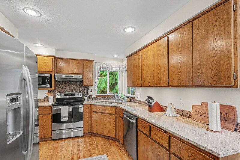 11902 NE 168th St, Bothell, WA 98011 - House for Rent - Image 4
