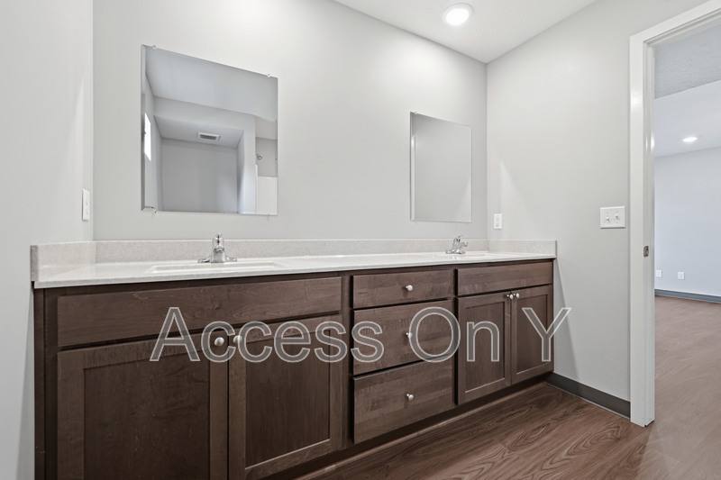 2320 Y St, Lincoln, NE 68503 - Apartment for Rent - Image 8
