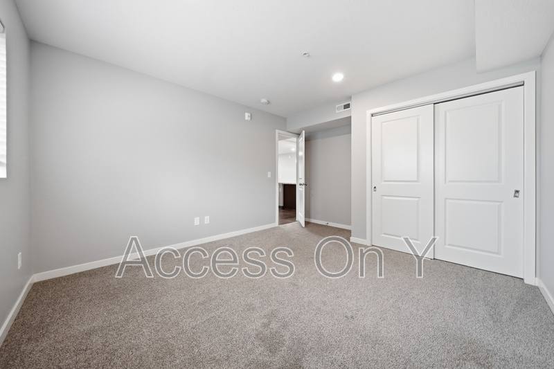 2320 Y St, Lincoln, NE 68503 - Apartment for Rent - Image 5