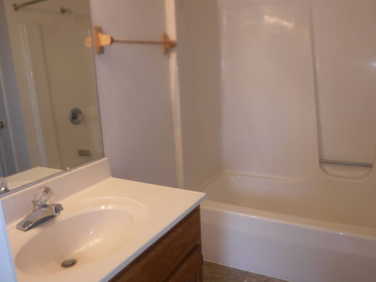 614 Victoria Dr, Greencastle, PA 17225 - House for Rent - Image 10