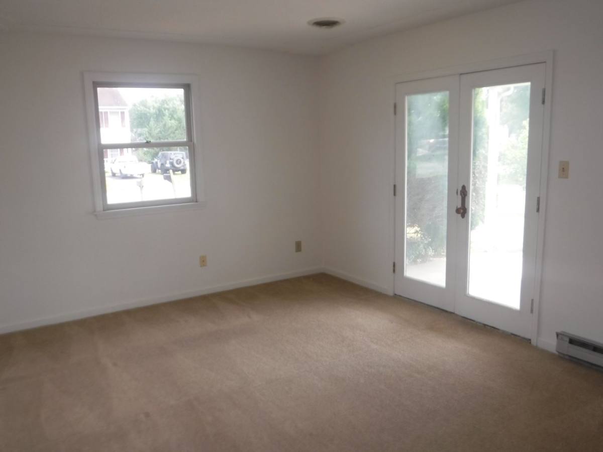 614 Victoria Dr, Greencastle, PA 17225 - House for Rent - Image 4