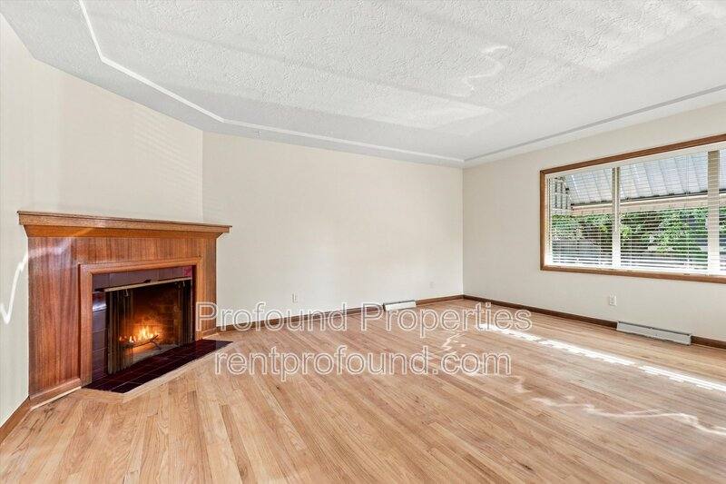 4309 NE Thompson St, Portland, OR 97213 - Apartment for Rent - Image 3