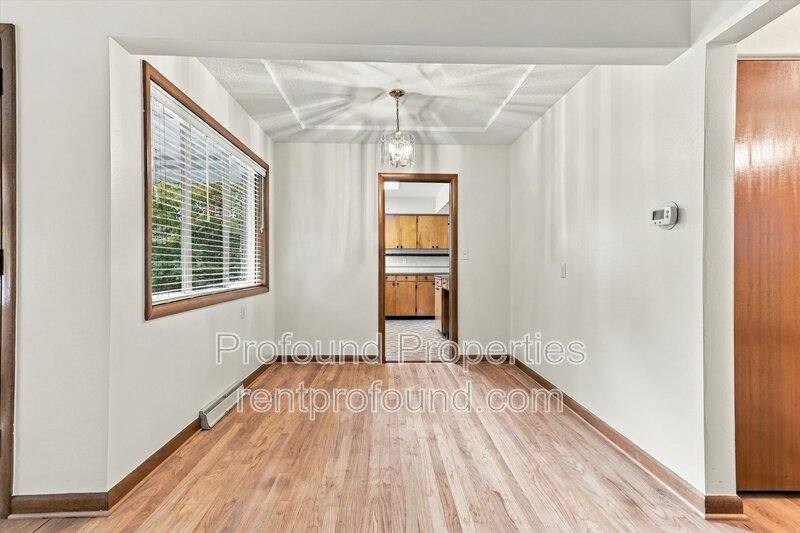 4309 NE Thompson St, Portland, OR 97213 - Apartment for Rent - Image 5