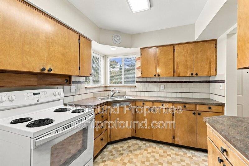 4309 NE Thompson St, Portland, OR 97213 - Apartment for Rent - Image 6