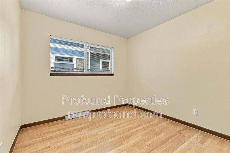 4309 NE Thompson St, Portland, OR 97213 - Apartment for Rent - Image 9